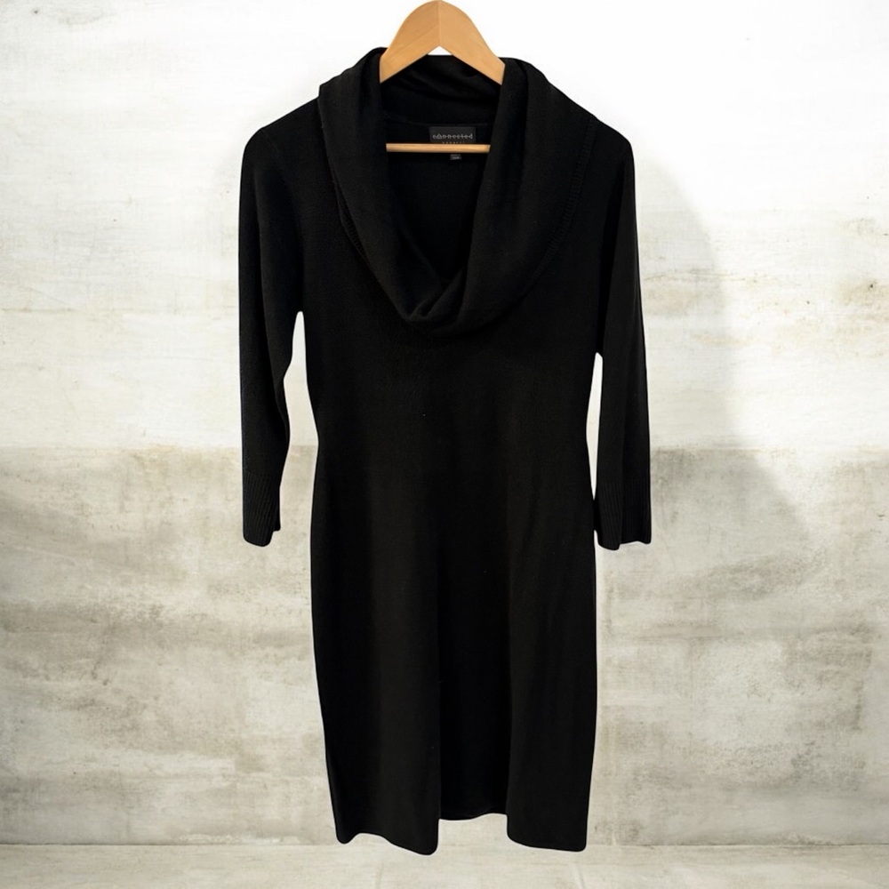 CONNECTED SIZE MEDIUM KNIT DRESS